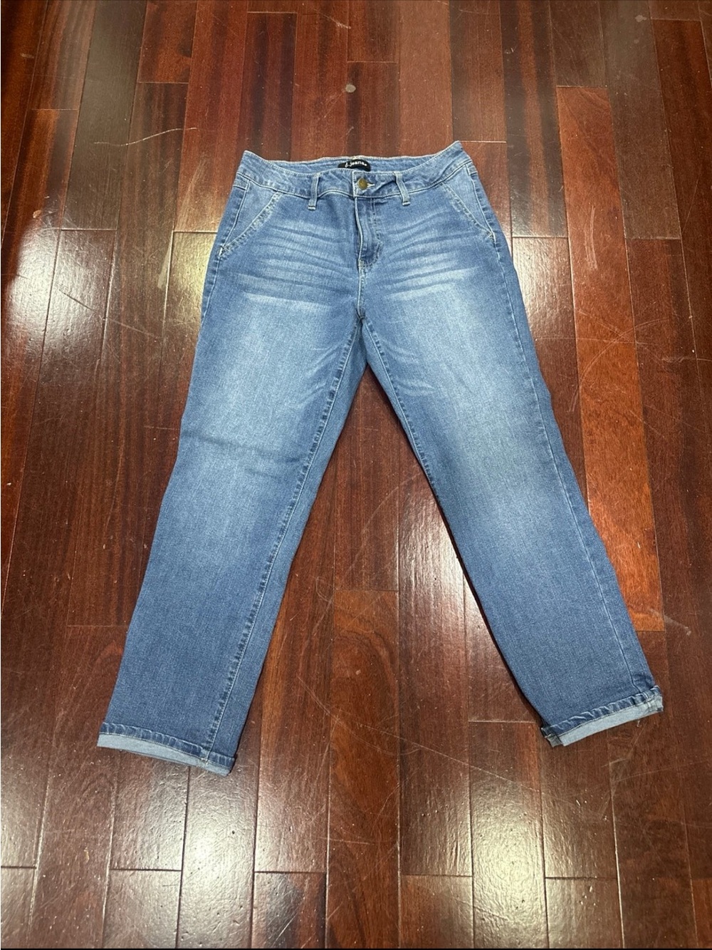Classic Blue Women's Jeans - d. Jeans - Comfortable Everyday Fit